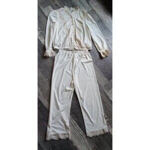 Willow Creek Womens M Cream Color Lace Cottagecore Pajama Set, Vtg.